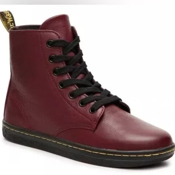 Dr. Martens Leyton Combat Boot - Picture 1 of 7